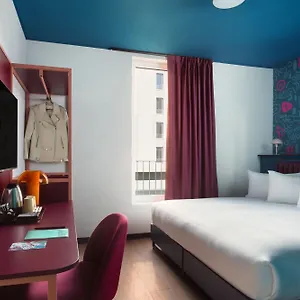 Hostal Cx Nom, Milán